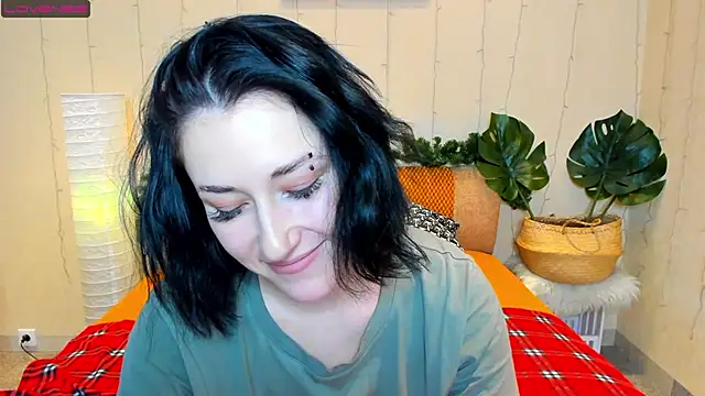 Snapshot of adell_berry chatting on January 2025 04:59:01 AM adell berry online show from January 2025 04:59:01 AM