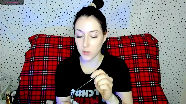 Snapshot of adell_berry chatting on March 2025 02:04:02 AM adell berry online show from March 2025 02:04:02 AM