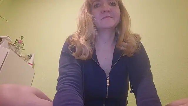 EstrellaWalters online show from January 2025 06:56:02 PM