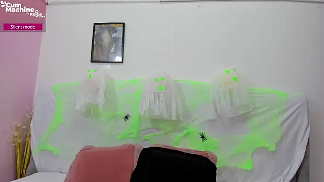 Valesskahall online show from October 2025 01:01:02 PM