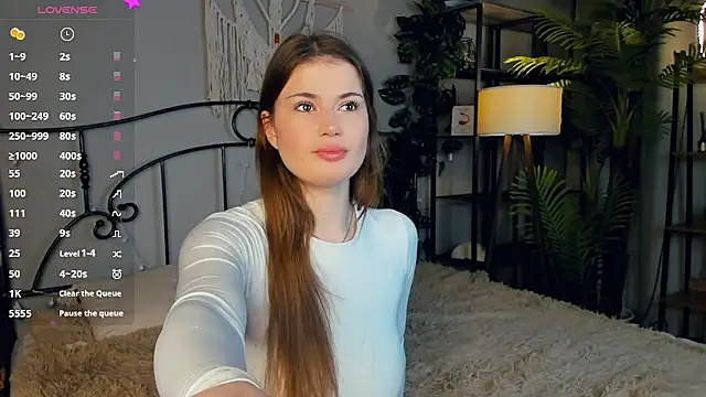 LissaMiiller online show from December 2024 05:20:01 AM