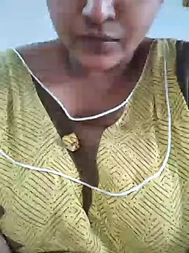 Snapshot of Ayesha_mahi chatting on January 2025 02:47:01 AM Ayesha mahi online show from January 2025 02:47:01 AM