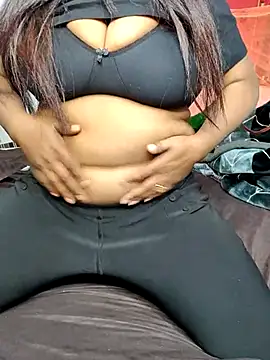 Snapshot of Ayesha_mahi chatting on January 2025 11:23:02 AM Ayesha mahi online show from January 2025 11:23:02 AM