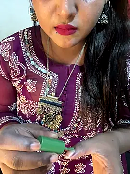 Snapshot of Ayesha_mahi chatting on October 2025 09:41:01 AM Ayesha mahi online show from October 2025 09:41:01 AM