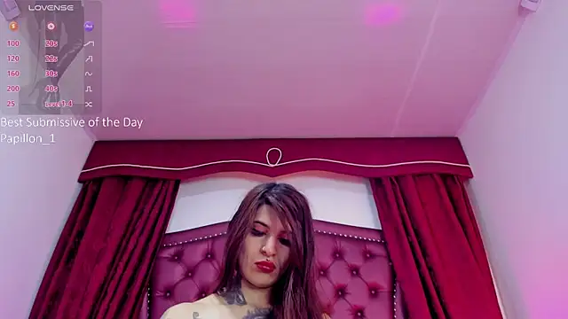 Snapshot of Maddissonlove chatting on October 2025 12:36:02 PM Maddissonlove online show from October 2025 12:36:02 PM