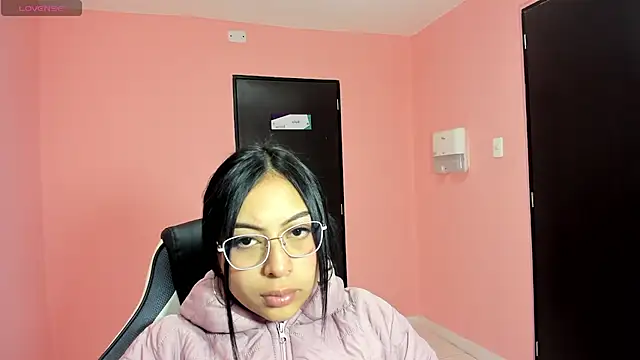 AlanaPetterson online show from December 2024 12:34:01 PM