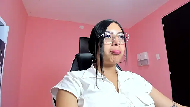 AlanaPetterson online show from December 2024 03:54:02 PM