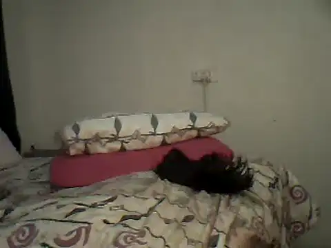 Snapshot of dirasweetlipsxx chatting on December 2024 04:17:01 PM dirasweetlipsxx online show from December 2024 04:17:01 PM