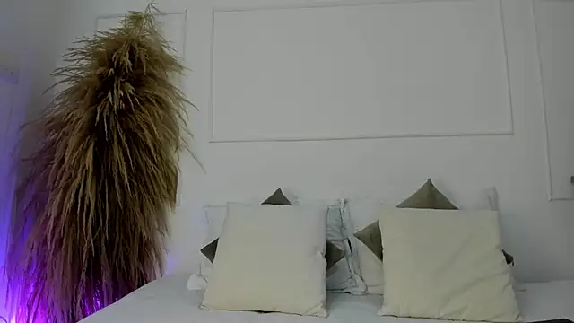  ashleymiller online show from December 2024 06:12:02 PM