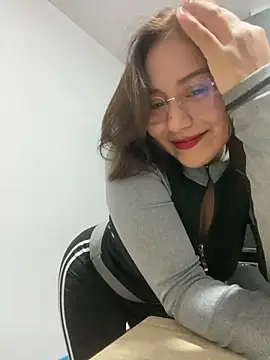kittyfresita online show from January 2025 10:48:01 PM