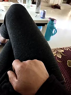 huzi518 online show from February 2025 02:08:02 AM