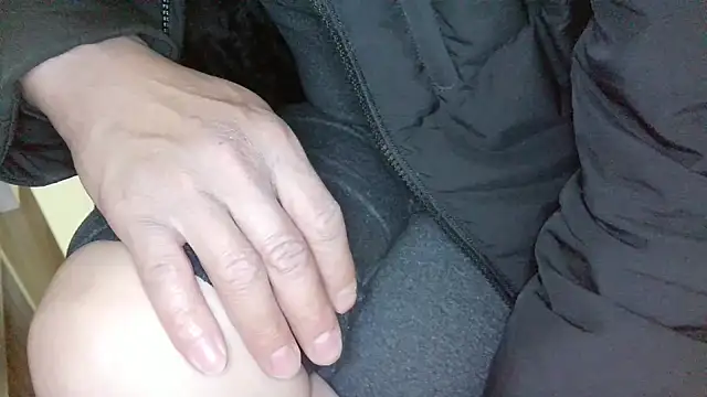 huzi518 online show from March 2025 06:50:02 AM