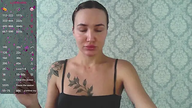 Stasia Queen online show from February 2025 09:26:02 AM