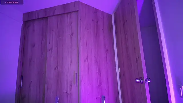 Snapshot of Kiitygirl chatting on February 2025 11:43:01 PM Kiitygirl online show from February 2025 11:43:01 PM