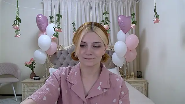 KellyStone online show from February 2025 08:36:01 PM