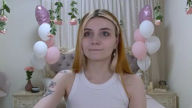 KellyStone online show from March 2025 03:36:02 PM