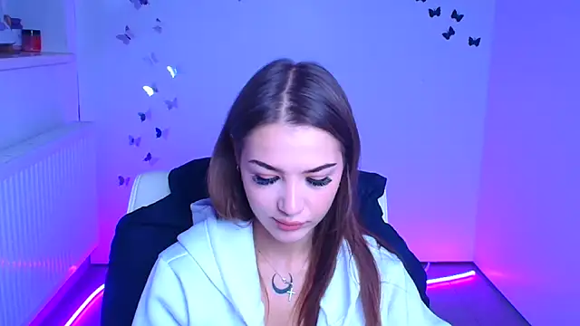 Sandy GG online show from September 2025 08:51:02 AM