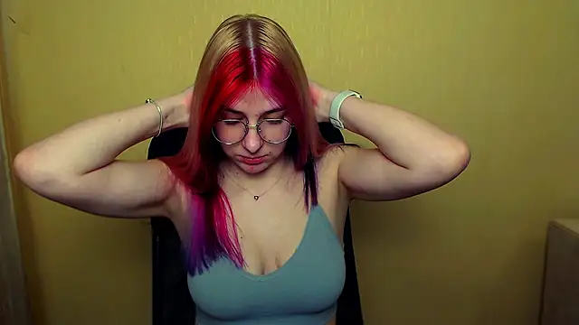 Snapshot of Luna_Lush_ chatting on February 2025 12:11:02 PM Luna Lush online show from February 2025 12:11:02 PM