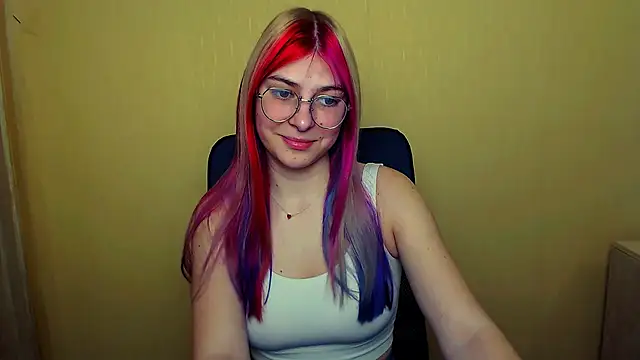 Snapshot of Luna_Lush_ chatting on February 2025 09:13:02 AM Luna Lush online show from February 2025 09:13:02 AM