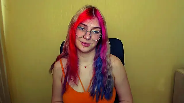 Snapshot of Luna_Lush_ chatting on February 2025 12:13:02 PM Luna Lush online show from February 2025 12:13:02 PM