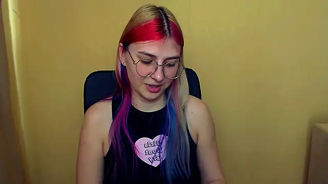 Snapshot of Luna_Lush_ chatting on March 2025 11:56:01 AM Luna Lush online show from March 2025 11:56:01 AM