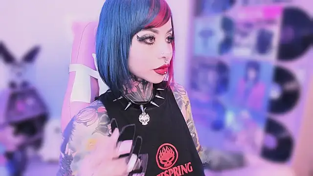 NikkiRamone online show from November 2025 02:22:02 AM