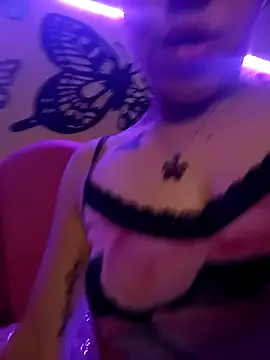 Snapshot of mariposapontiak420 chatting on October 2025 05:39:02 AM mariposapontiak420 online show from October 2025 05:39:02 AM