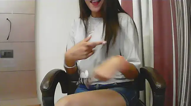 collage hoty online show from March 2025 11:21:02 PM