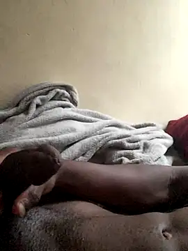 eyoItsRiley online show from September 2025 04:35:01 AM