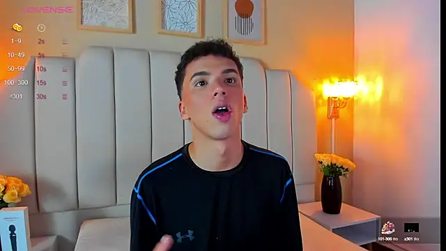 SEANTROYY online show from September 2025 03:54:01 AM