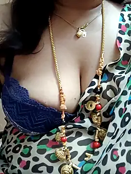 gaurika18 online show from February 2025 06:08:02 PM