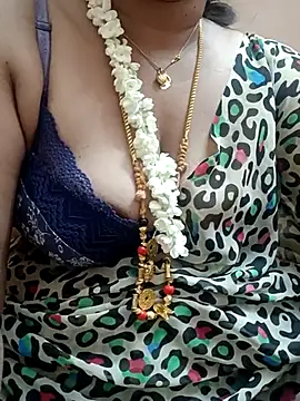 gaurika18 online show from February 2025 11:47:02 PM