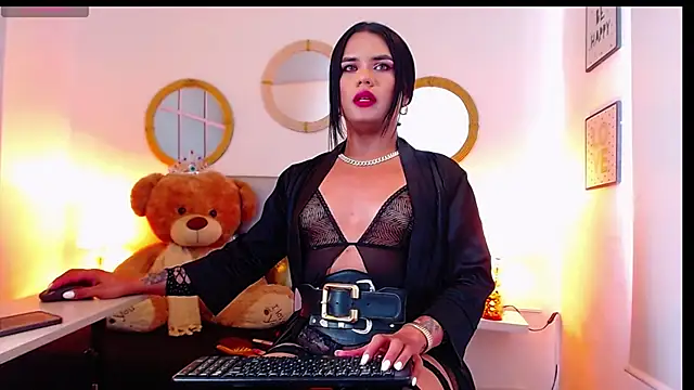 Snapshot of zoe_hecate_sexx chatting on September 2025 06:24:01 PM zoe hecate sexx online show from September 2025 06:24:01 PM
