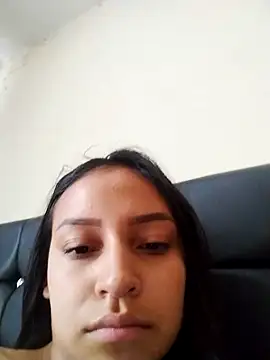 emma ambar online show from October 2025 04:16:01 PM