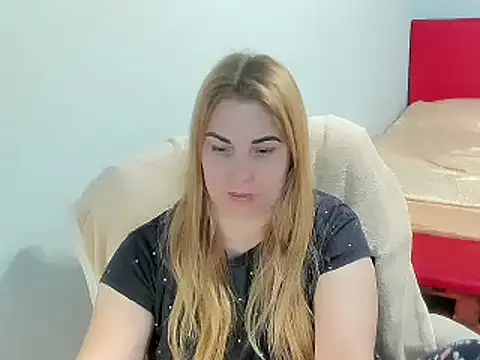 SkarletXDream online show from March 2025 10:13:02 AM