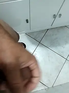 Snapshot of catopper0001 chatting on October 2025 05:20:02 AM catopper0001 online show from October 2025 05:20:02 AM