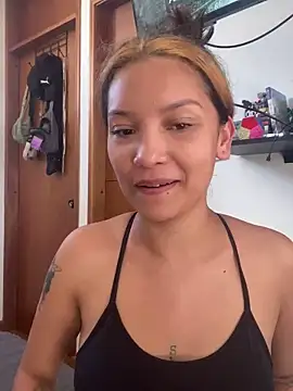 baby lizy online show from December 2024 07:18:02 PM