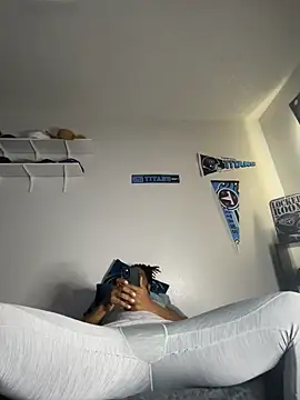 Snapshot of bigdinca chatting on September 2025 04:23:01 PM bigdinca online show from September 2025 04:23:01 PM