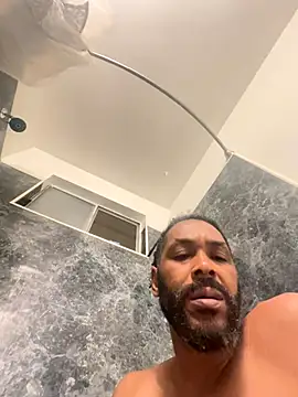 Snapshot of bigdinca chatting on October 2025 11:08:02 AM bigdinca online show from October 2025 11:08:02 AM