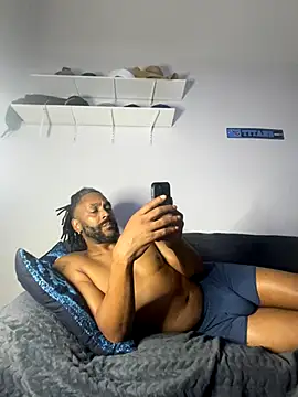 Snapshot of bigdinca chatting on October 2025 04:33:01 AM bigdinca online show from October 2025 04:33:01 AM