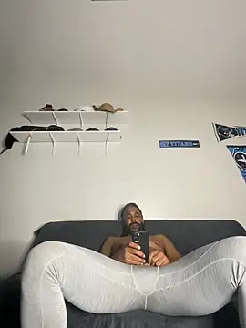 Snapshot of bigdinca chatting on October 2025 02:01:02 AM bigdinca online show from October 2025 02:01:02 AM