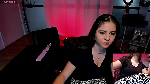 alisa jhons1 online show from January 2025 09:15:01 PM