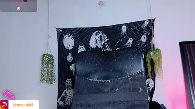 kemmadakii online show from November 2025 07:48:02 PM