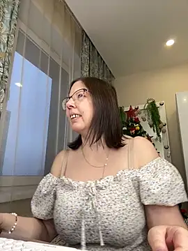 Snapshot of B_Bonya_m chatting on December 2024 05:16:02 AM B Bonya m online show from December 2024 05:16:02 AM