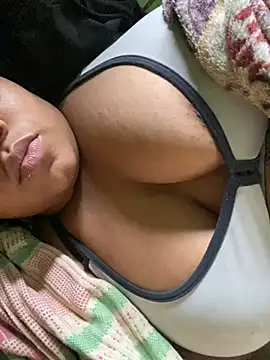 vic pretynhaa online show from February 2025 03:05:02 PM