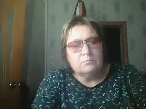 Snapshot of MelanieCold467 chatting on November 2025 03:36:02 PM MelanieCold467 online show from November 2025 03:36:02 PM