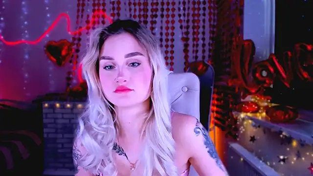  Ravenaa online show from February 2025 12:05:02 PM