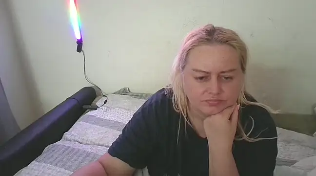 Meliss Official9 online show from February 2025 08:11:02 AM