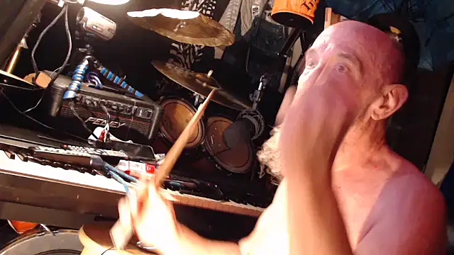 DREAMZ420 online show from October 2025 10:10:01 PM