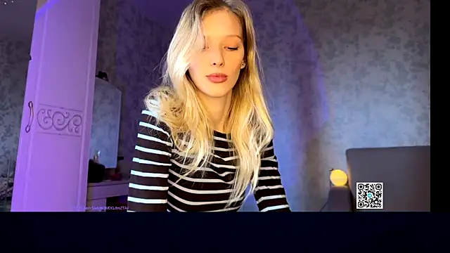 Evvie Summn1 online show from September 2025 06:07:02 AM